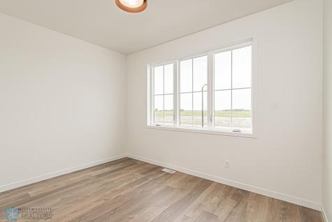 3187 66th Avenue S Fargo ND 58104