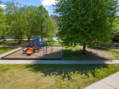 2637 5th Avenue S Minneapolis MN 55408