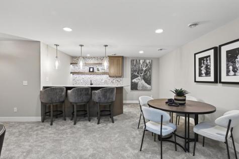 5319 Glenwood Avenue Golden Valley MN 55422