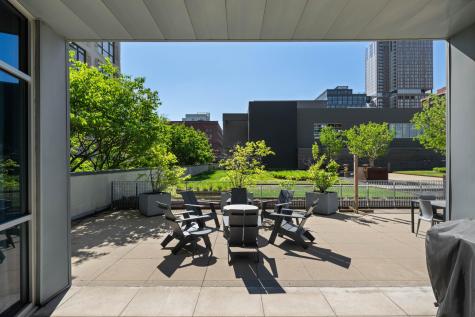 345 6th Avenue N Minneapolis MN 55401