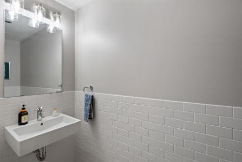 345 6th Avenue N Minneapolis MN 55401