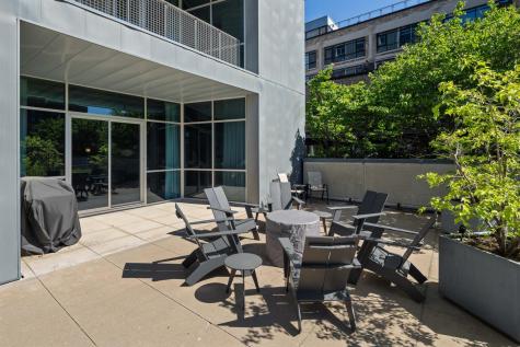 345 6th Avenue N Minneapolis MN 55401
