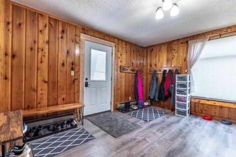 414 E Division Street Elbow Lake MN 56531