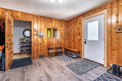 414 E Division Street Elbow Lake MN 56531
