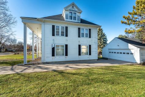 414 E Division Street Elbow Lake MN 56531