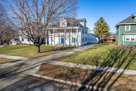 414 E Division Street Elbow Lake MN 56531