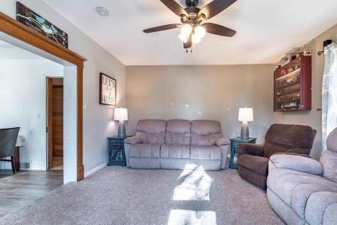 414 E Division Street Elbow Lake MN 56531