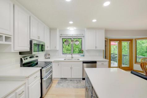 3757 Bayberry Lane Eagan MN 55123