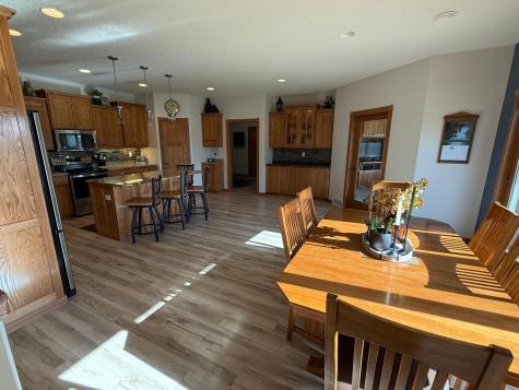 1007 6th Avenue NE Dilworth MN 56529