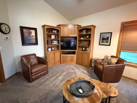 1007 6th Avenue NE Dilworth MN 56529