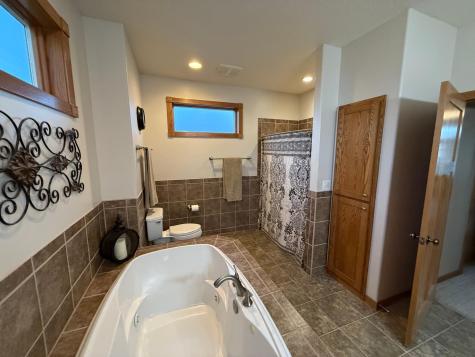 1007 6th Avenue NE Dilworth MN 56529