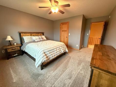 1007 6th Avenue NE Dilworth MN 56529