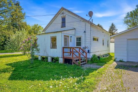 25 W 7th Street Rush City MN 55069