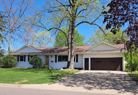 7124 Kyle Avenue N Brooklyn Center MN 55429