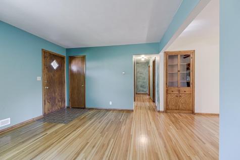 7124 Kyle Avenue N Brooklyn Center MN 55429