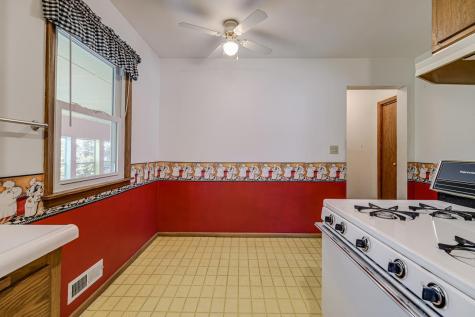 7124 Kyle Avenue N Brooklyn Center MN 55429