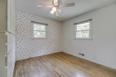 7124 Kyle Avenue N Brooklyn Center MN 55429