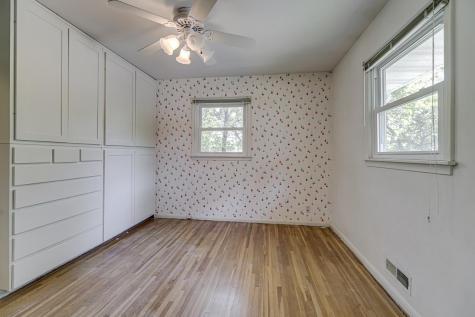7124 Kyle Avenue N Brooklyn Center MN 55429