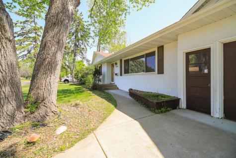 7124 Kyle Avenue N Brooklyn Center MN 55429