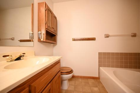 800 Buckingwood Court Chanhassen MN 55317