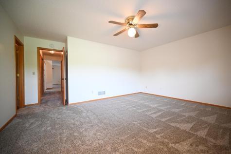 800 Buckingwood Court Chanhassen MN 55317