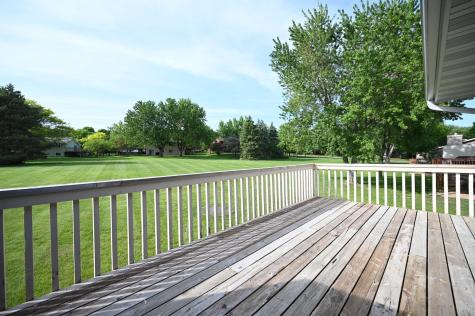 800 Buckingwood Court Chanhassen MN 55317
