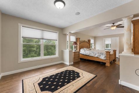 6453 Oxford Road N Shakopee MN 55379