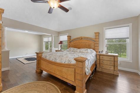 6453 Oxford Road N Shakopee MN 55379