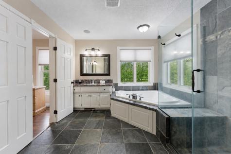 6453 Oxford Road N Shakopee MN 55379