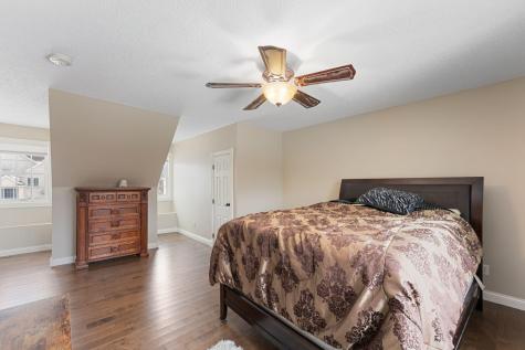 6453 Oxford Road N Shakopee MN 55379
