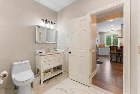 6453 Oxford Road N Shakopee MN 55379