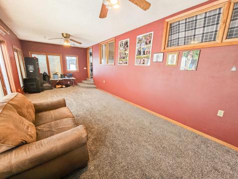 513 E Hollett Street Tracy MN 56175