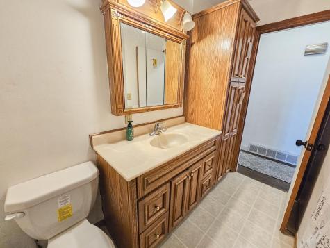 513 E Hollett Street Tracy MN 56175