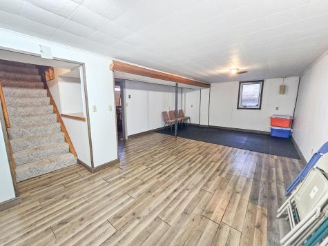 513 E Hollett Street Tracy MN 56175