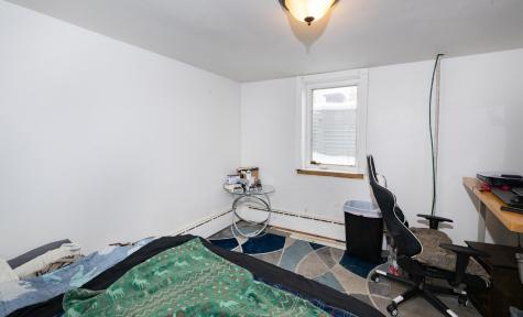 1909 9th Avenue S Fargo ND 58103