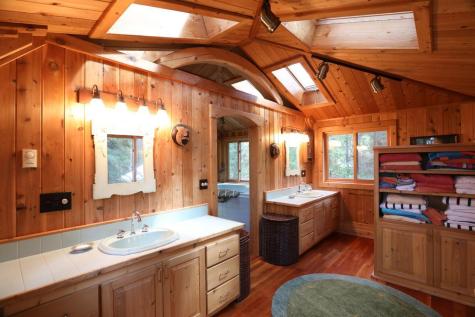 2928 Waters Island And Dock Van Vac Road Ely MN 55731