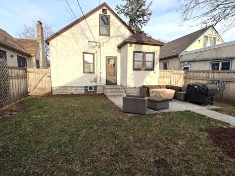 1555 Holton Street Saint Paul MN 55108