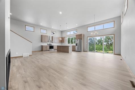 1045 61st Avenue W West Fargo ND 58078