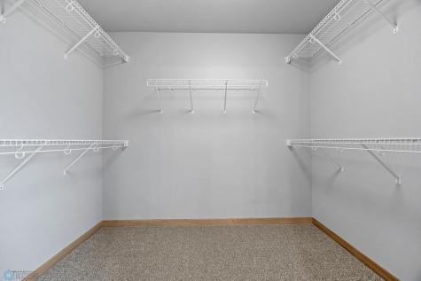 1045 61st Avenue W West Fargo ND 58078