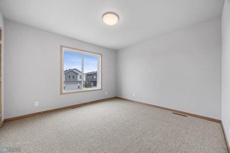 1045 61st Avenue W West Fargo ND 58078