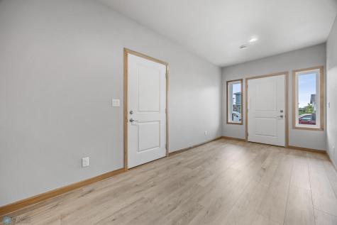 1045 61st Avenue W West Fargo ND 58078