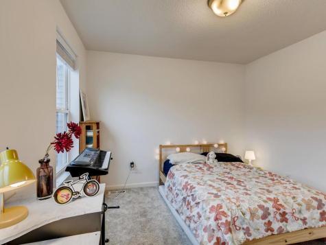 718 Maggie Way Chanhassen MN 55317