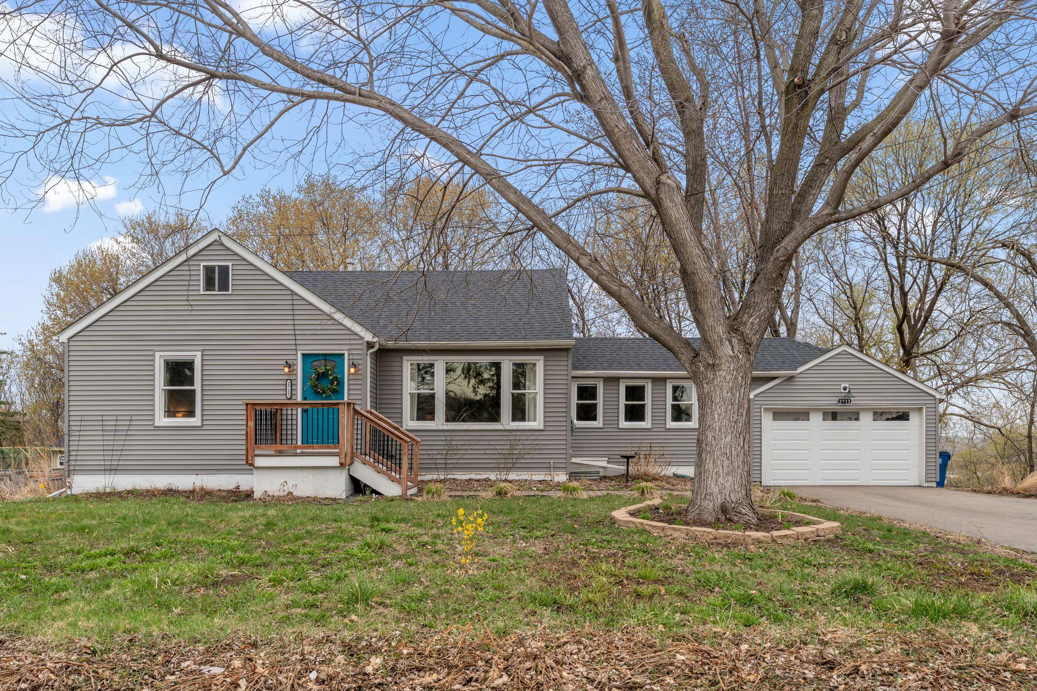 2712 Williams Drive Burnsville MN 55337