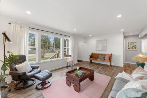 2712 Williams Drive Burnsville MN 55337