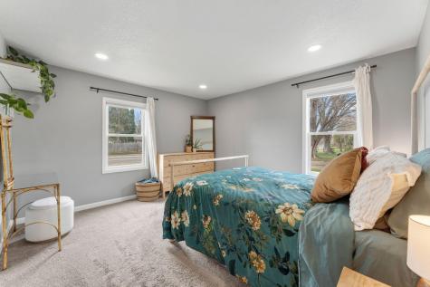 2712 Williams Drive Burnsville MN 55337