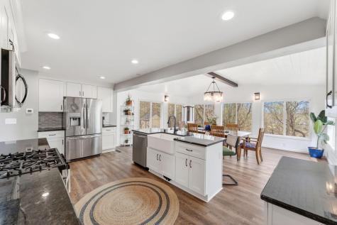 2712 Williams Drive Burnsville MN 55337