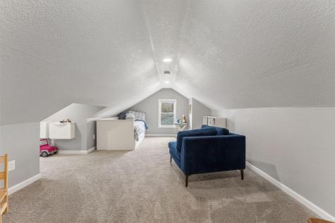 2712 Williams Drive Burnsville MN 55337