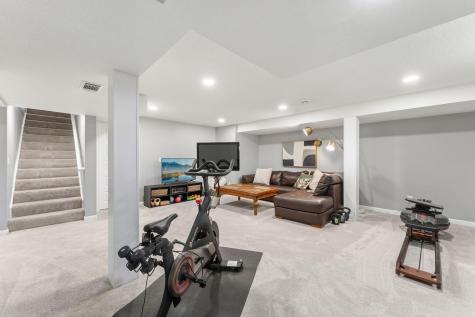 2712 Williams Drive Burnsville MN 55337
