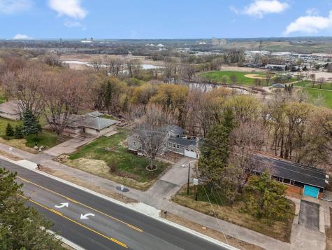 2712 Williams Drive Burnsville MN 55337