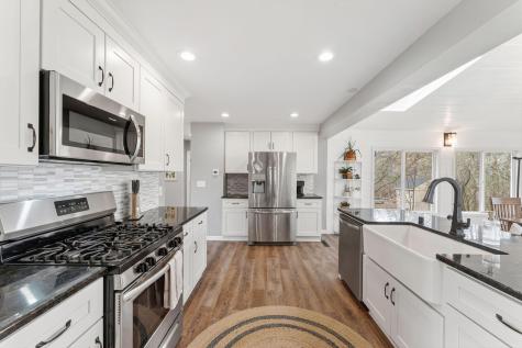 2712 Williams Drive Burnsville MN 55337